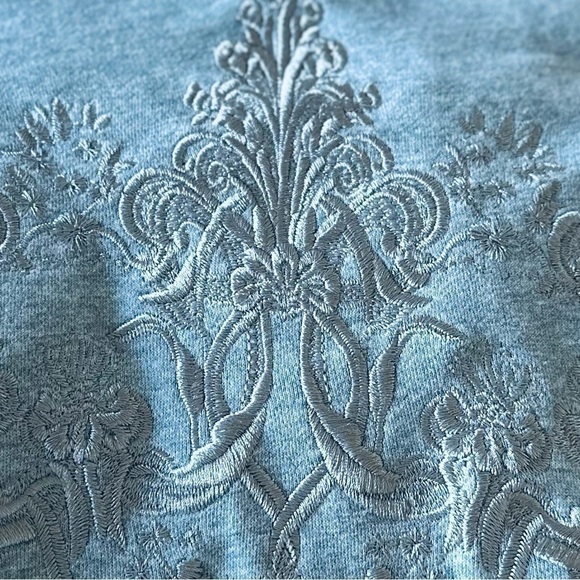 Love In Cropped Hoodie Grey  US M - Picture 3 of 5